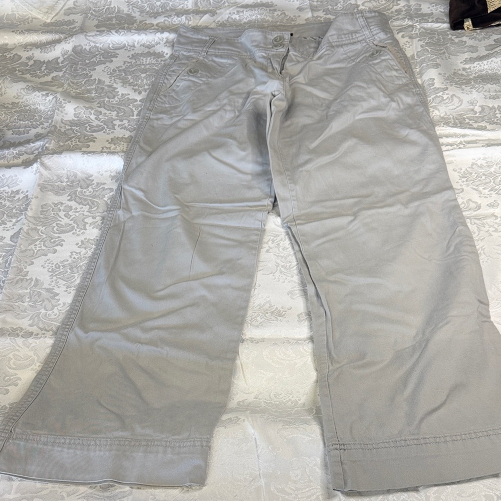 New York & Company Women's Gray Straight Leg Pants